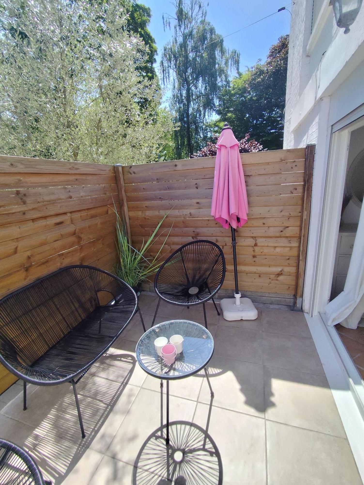 Escapade Pres De Lille - Appartement Charmant Avec Terrasse Et Parking Privee Mons-en-Baroeul Dış mekan fotoğraf