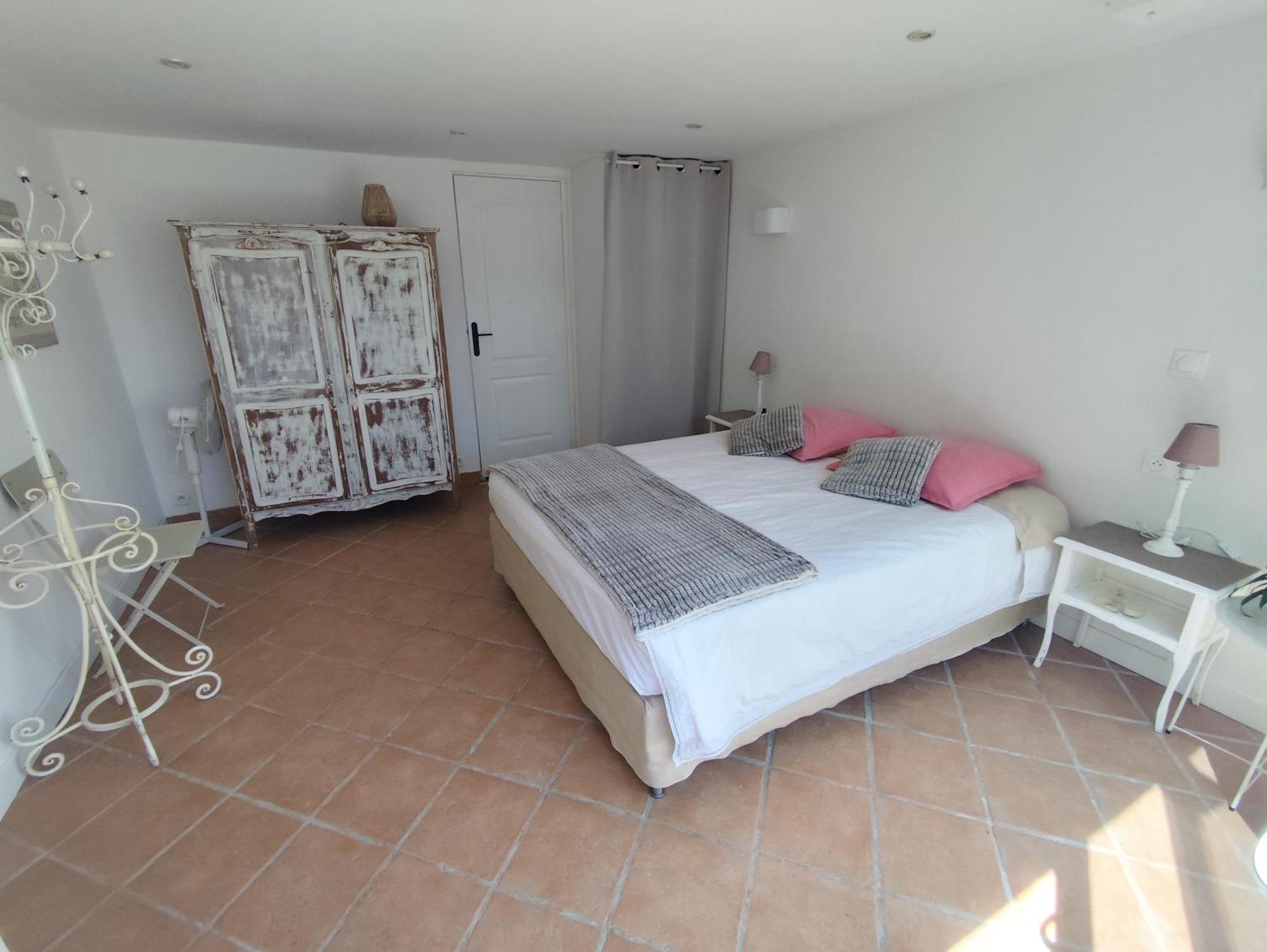 Escapade Pres De Lille - Appartement Charmant Avec Terrasse Et Parking Privee Mons-en-Baroeul Dış mekan fotoğraf